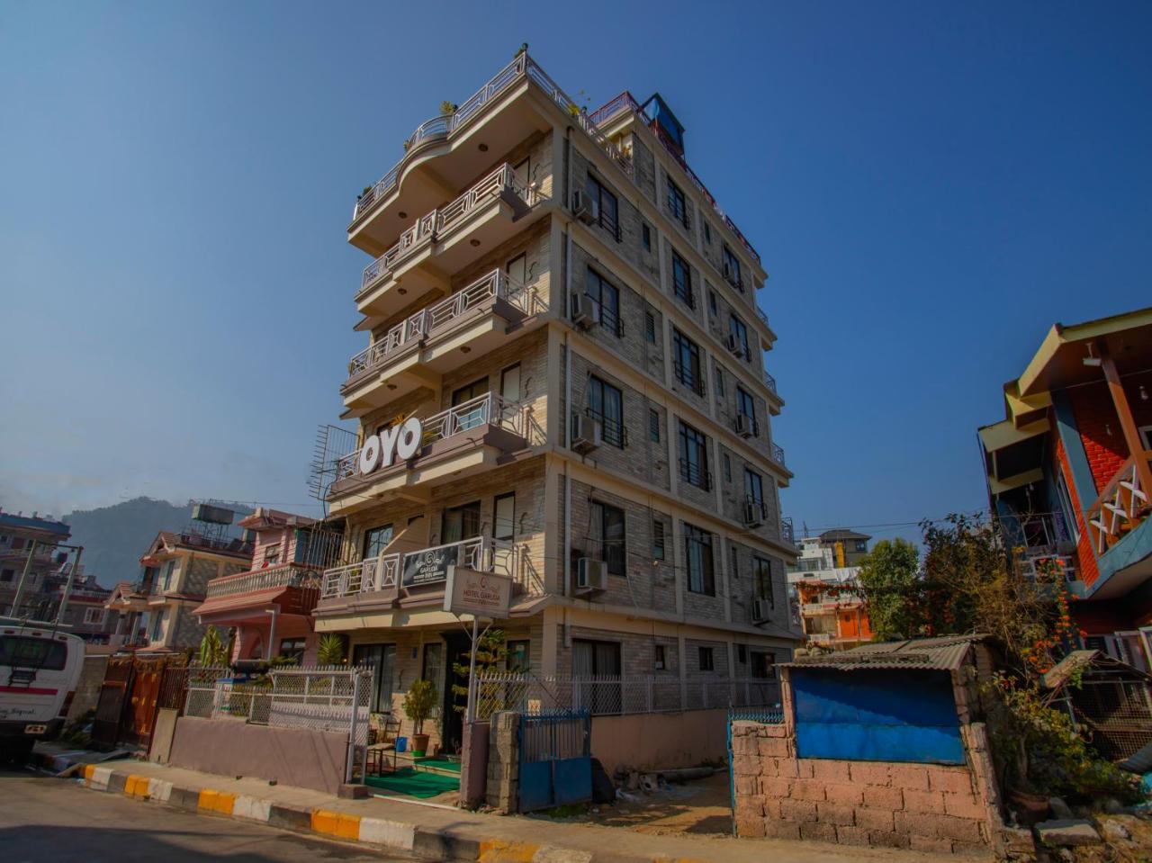 Hotel Garuda Inn Pokhara Exterior photo